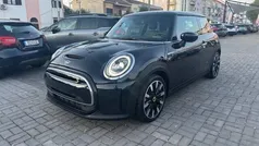 Preto Usado 2021 Mini Cooper SE Citadino | € 18.500 (Bom preço)