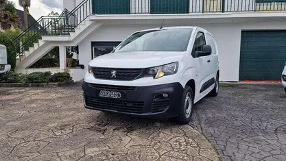 Usado 2022 Peugeot Partner Monovolume | € 10.750 (Bom preço)