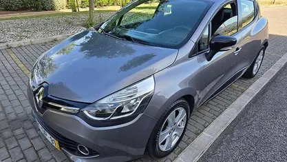 Cinzento Usado 2014 Renault Clio IV Citadino | € 10.500 (Preço justo)