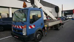 Azul Usado 2013 Nissan Cabstar Comfort Pickup | € 38.900
