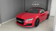 Vermelho Usado 2017 Audi TT S-Line Cabrios | € 27.900