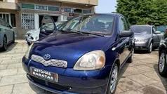 Azul Usado 2002 Toyota Yaris | € 2.299 (Bom preço)