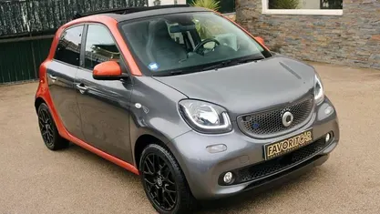 Cinzento Usado 2019 Smart ForFour Electric Drive | € 12.450 (Preço justo)