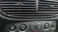 Branco Usado 2004 Fiat Punto Citadino | € 2.500 (Preço justo)