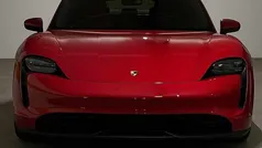 Usado 2020 Porsche Taycan 4S Sedan | € 64.995 (Bom preço)