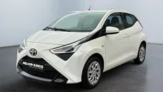 Usado 2020 Toyota Aygo X-play Citadino | € 11.500 (Preço justo)