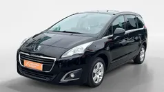 Preto Usado 2016 Peugeot 5008 Allure Monovolume | € 14.490 (Preço justo)