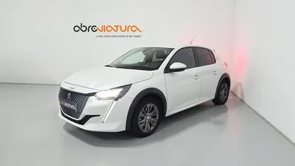 Usado Peugeot e-208 100 kW (136 HP) 2021 Branco Citadino