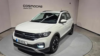 Bege Usado 2023 VW T-Cross Life SUV | € 18.400 (Preço justo)