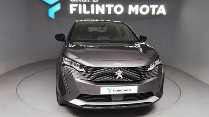 Usado Peugeot 3008 Active 130 HP (95 kW) 2023 SUV