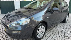 Cinza Usado 2016 Fiat Punto Lounge Citadino | € 6.900 (Bom preço)