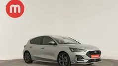 Cinzento Usado 2024 Ford Focus ST-Line X | € 24.499 (Preço justo)