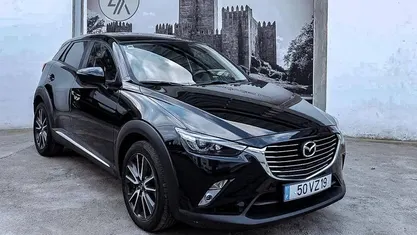 Usado Mazda CX-3 105 HP (77 kW) 2019 Azul SUV