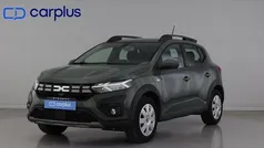 Cinzento Usado 2023 Dacia Sandero Citadino | € 18.590 (Preço justo)
