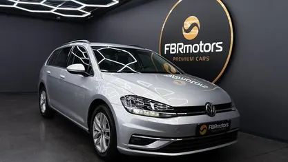 Cinza Usado 2019 VW Golf VII Comfortline Carrinha | € 16.990 (Preço justo)