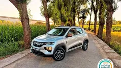 Cinza Usado 2023 Dacia Spring Extreme Citadino | € 14.990 (Preço justo)