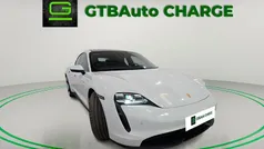 Branco Usado 2022 Porsche Taycan Performance Package Sedan | € 69.900 (Preço justo)