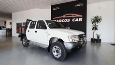 Branco Usado 2003 Toyota HiLux Pickup | € 16.900 (Preço justo)