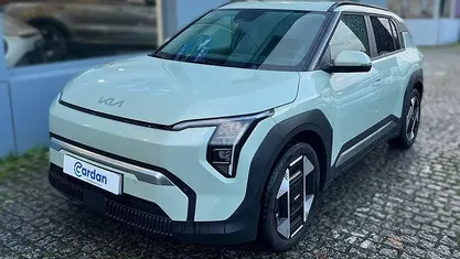 Usado Kia EV3 150 kW (204 HP) 2024 Verde SUV