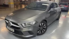 Cinza Usado 2020 Mercedes A180 Style Sedan | € 24.600 (Preço justo)