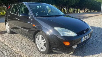Usado Ford Focus 90 HP (66 kW) 2001 Citadino