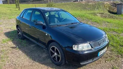 Preto Usado 2001 Audi A3 Citadino | € 2.750 (Bom preço)