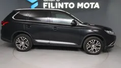 Preto Usado 2018 Mitsubishi Outlander Intense SUV | € 21.990 (Preço justo)