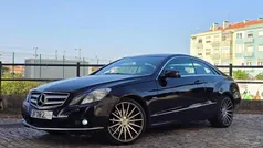 Preto Usado 2011 Mercedes E220 Coupé | € 15.500 (Preço justo)