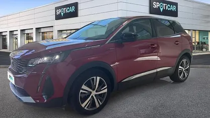 Usado Peugeot 3008 Allure 300 HP (220 kW) 2022 Vermelho SUV