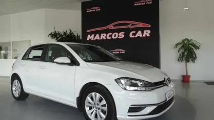 Usado VW Golf VII Trendline 110 HP (80 kW) 2017