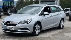 Cinzento Usado 2017 Opel Astra Edition Carrinha | € 12.900 (Preço justo)