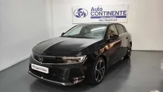 Preto Usado 2022 Opel Astra Elegance Citadino | € 21.450 (Preço justo)