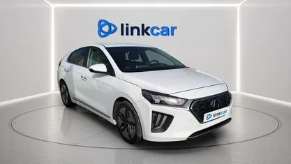 Branco Usado 2021 Hyundai Ioniq Citadino | € 17.500 (Preço justo)