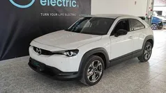 Branco Usado 2023 Mazda MX30 SUV | € 18.900 (Preço justo)