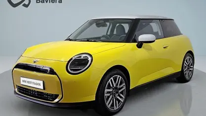 Usado Mini Cooper 160 kW (218 HP) 2024 Outra Citadino