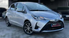 Cinza Usado 2020 Toyota Yaris Hybrid Comfort | € 18.990 (Preço justo)