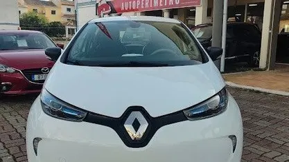 Branco Usado 2018 Renault Zoe Life Citadino | € 12.900 (Preço justo)