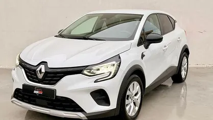 Usado 2021 Renault Captur SUV | € 13.750 (Preço justo)