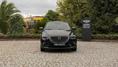 Usado Mazda CX-3 105 HP (77 kW) 2016 Preto SUV