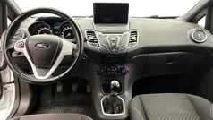 Branco Usado 2015 Ford Fiesta Citadino | € 9.500 (Preço justo)