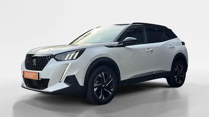 Branco Usado 2023 Peugeot 2008 GT SUV | € 26.784 (Preço justo)