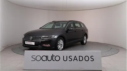 Preto metalizado Usado 2021 VW Passat Business Carrinha | € 24.590 (Preço justo)