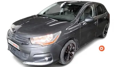 Cinzento Usado 2015 Citroën C4 | € 8.990 (Preço justo)