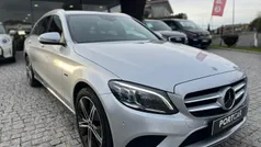 Cinza Usado 2019 Mercedes C300e Avantgarde | € 29.999 (Bom preço)