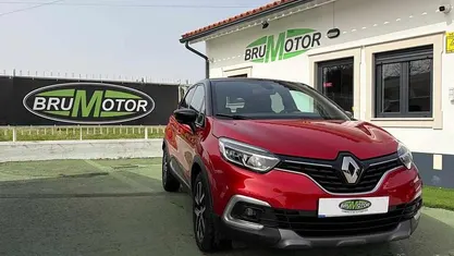 Usado Renault Captur 131 HP (96 kW) 2019 Vermelho SUV