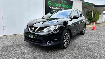 Preto Usado 2014 Nissan Qashqai SUV | € 15.900 (Preço justo)