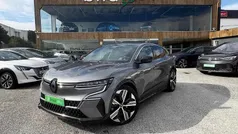 Usado 2023 Renault Mégane Komfort SUV | € 26.900 (Super Preço)