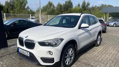 Branco Usado 2016 BMW X1 SUV | € 17.500 (Preço justo)