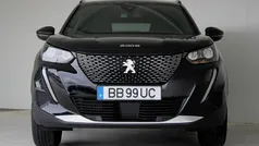 Preto Usado 2023 Peugeot 2008 Allure SUV | € 20.600 (Preço justo)