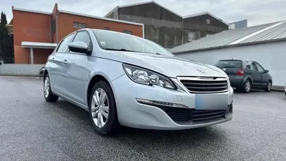 Usado Peugeot 308 110 HP (80 kW) 2015